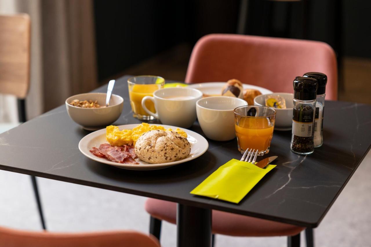 B&B Hotel Hasselt Kültér fotó